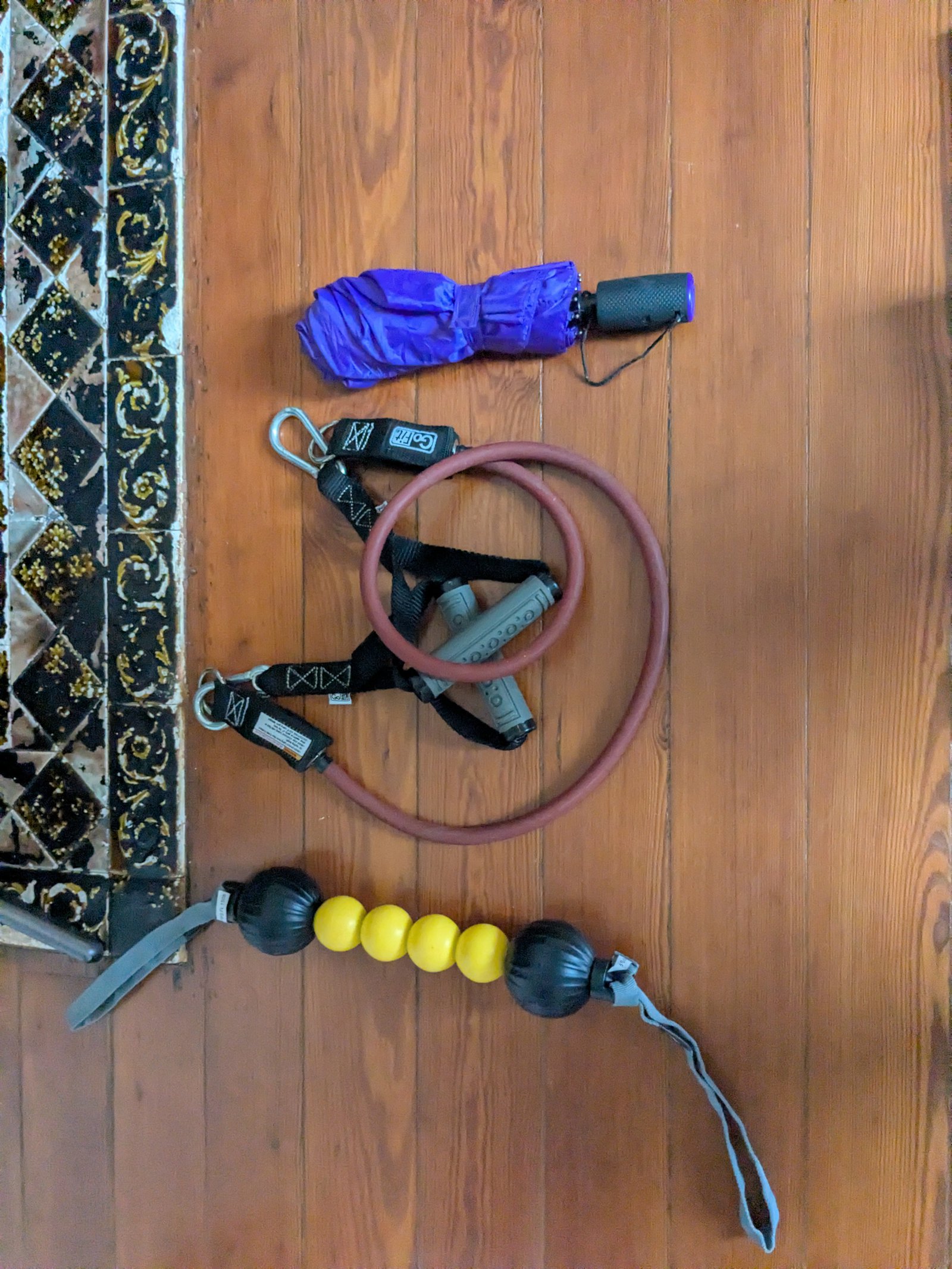 Resistance Bands, massager, umbrella